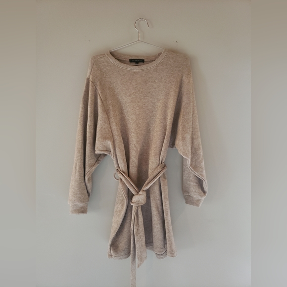 Dynamite wrap sweater dress size small - Picture 1 of 3